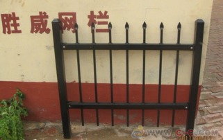 静电喷塑组装栅栏 常见规格与防护栏应用指南